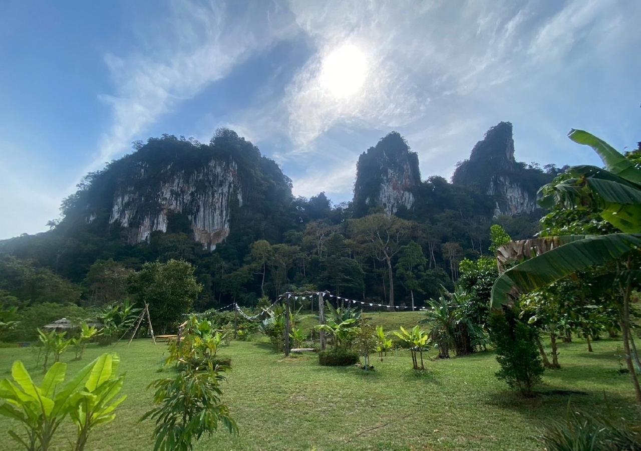 Отель Cosy Garden Khao Sok Khao Sok National Park Экстерьер фото
